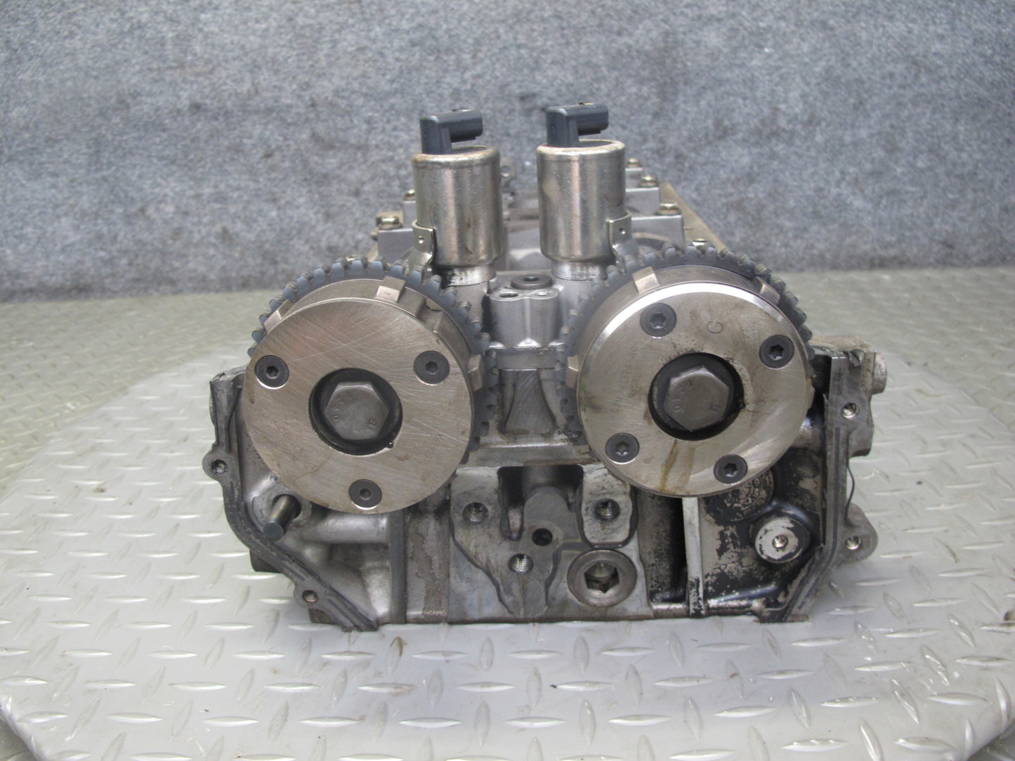 12-17 Range Rover Evoque L538 2.0L Tivct Engine Cylinder Head w Camshafts 100k