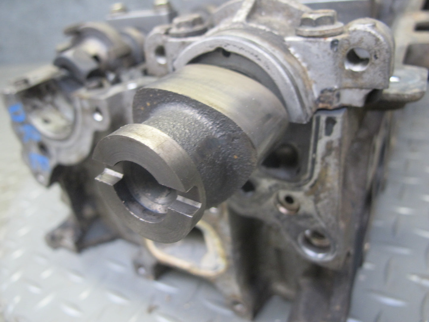 12-17 Range Rover Evoque L538 2.0L Tivct Engine Cylinder Head w Camshafts 100k