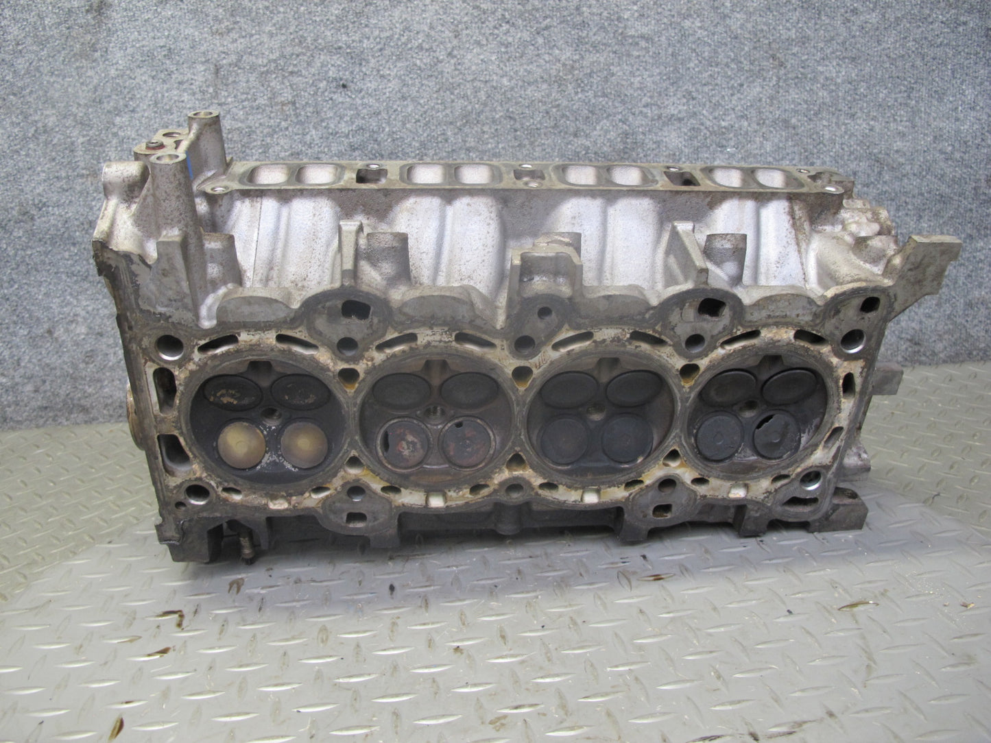 12-17 Range Rover Evoque L538 2.0L Tivct Engine Cylinder Head w Camshafts 100k