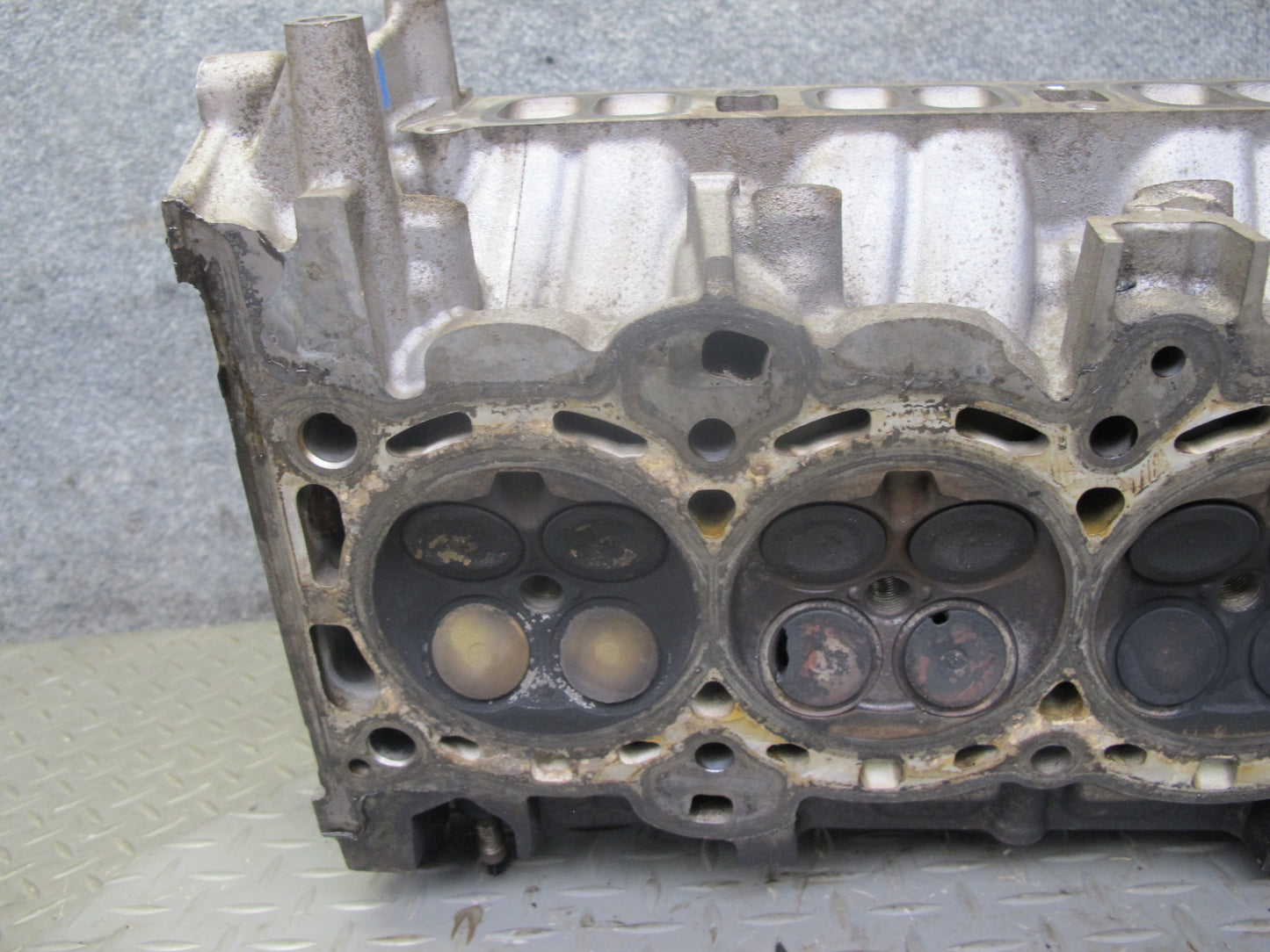 12-17 Range Rover Evoque L538 2.0L Tivct Engine Cylinder Head w Camshafts 100k