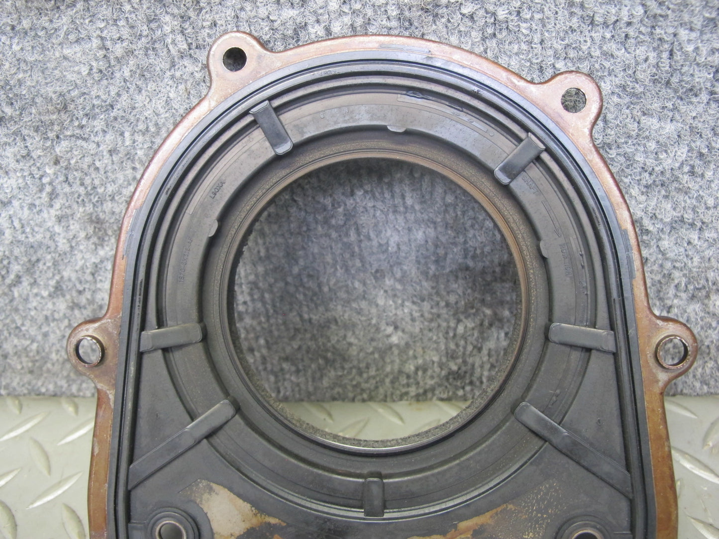 2012-2017 Range Rover Evoque L538 2.0L Engine Rear Oil Seal Housing