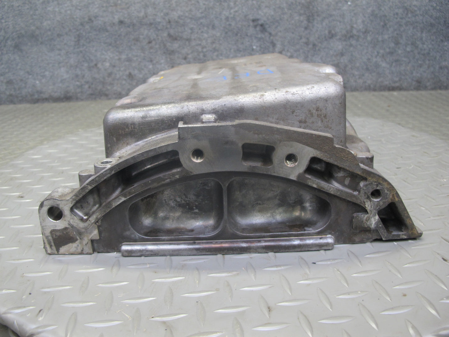 2012-2015 Range Rover Evoque L538 2.0L Engine Lower Oil Pan BJ32E6675AA