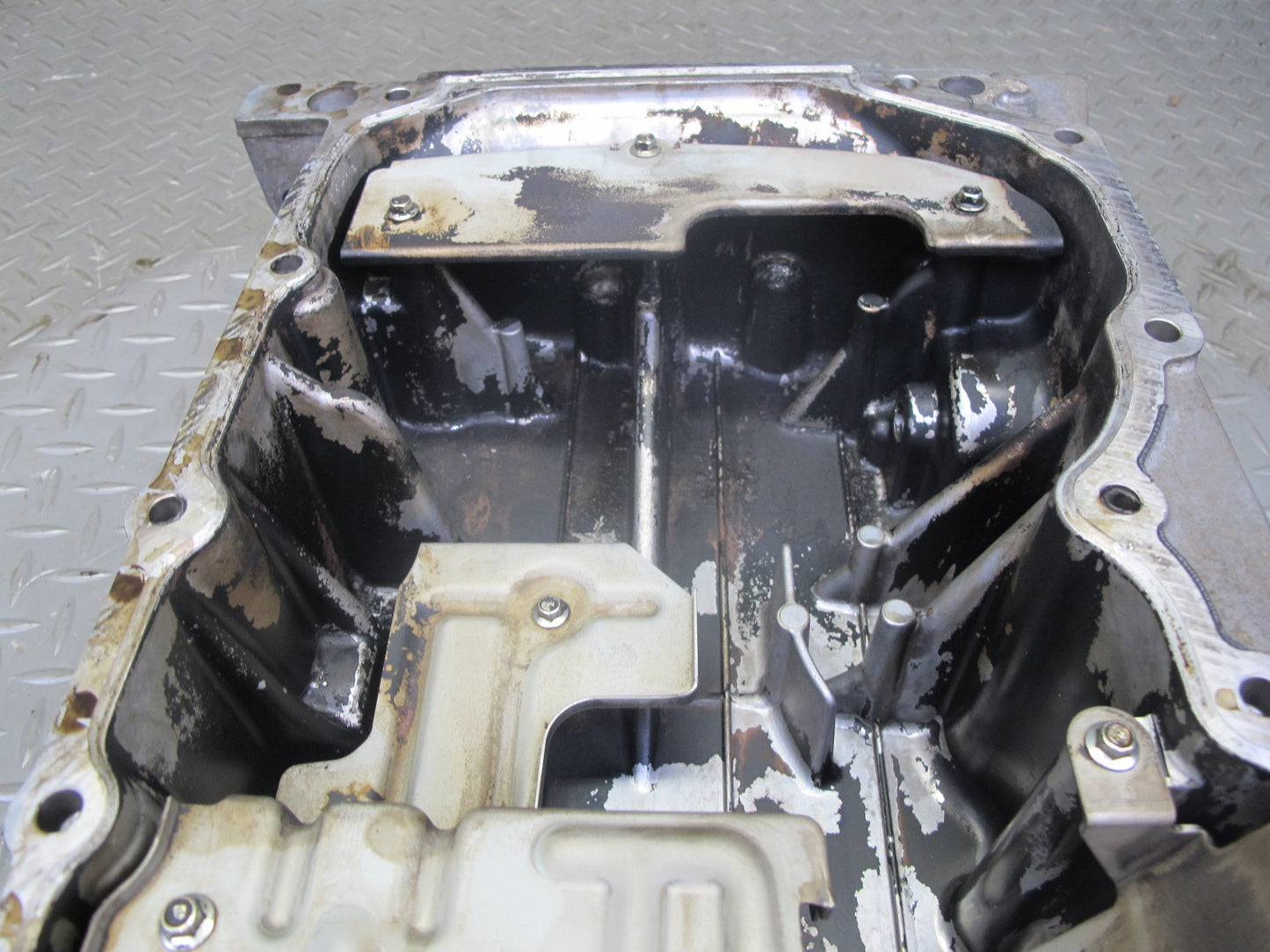 2012-2015 Range Rover Evoque L538 2.0L Engine Lower Oil Pan BJ32E6675AA