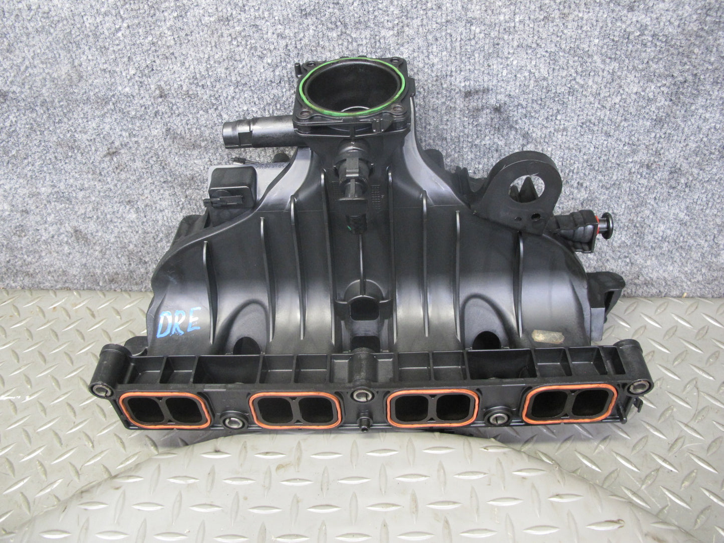 2012-2015 Range Rover Evoque L538 2.0L Intake Manifold AG9G-9424-BH