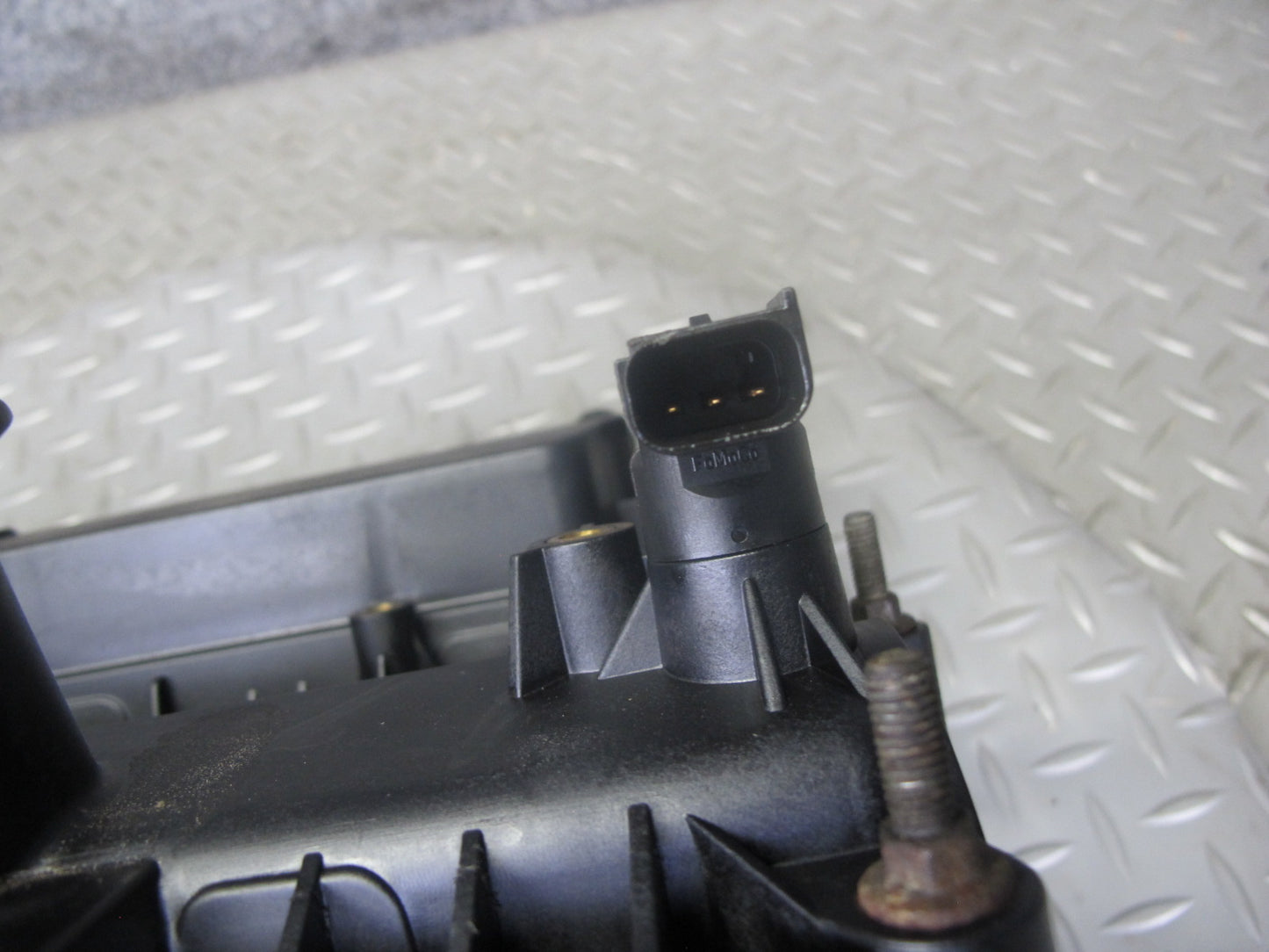 2012-2017 Range Rover Evoque L538 2.0L Cylinder Head Valve Cover