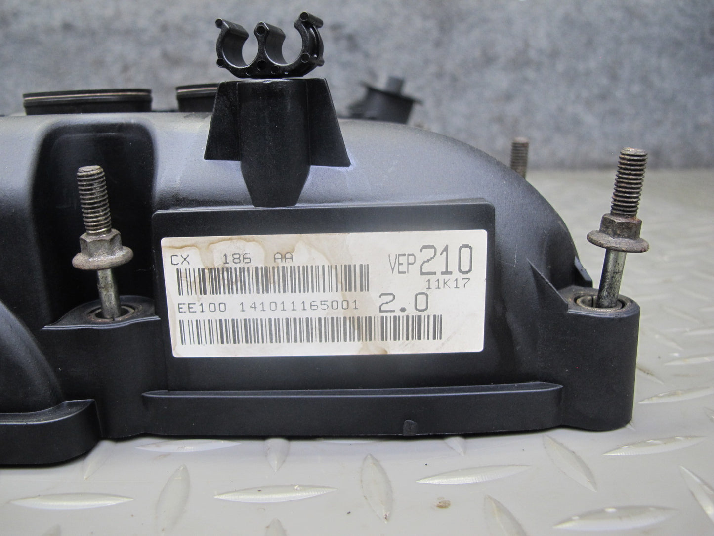 2012-2017 Range Rover Evoque L538 2.0L Cylinder Head Valve Cover