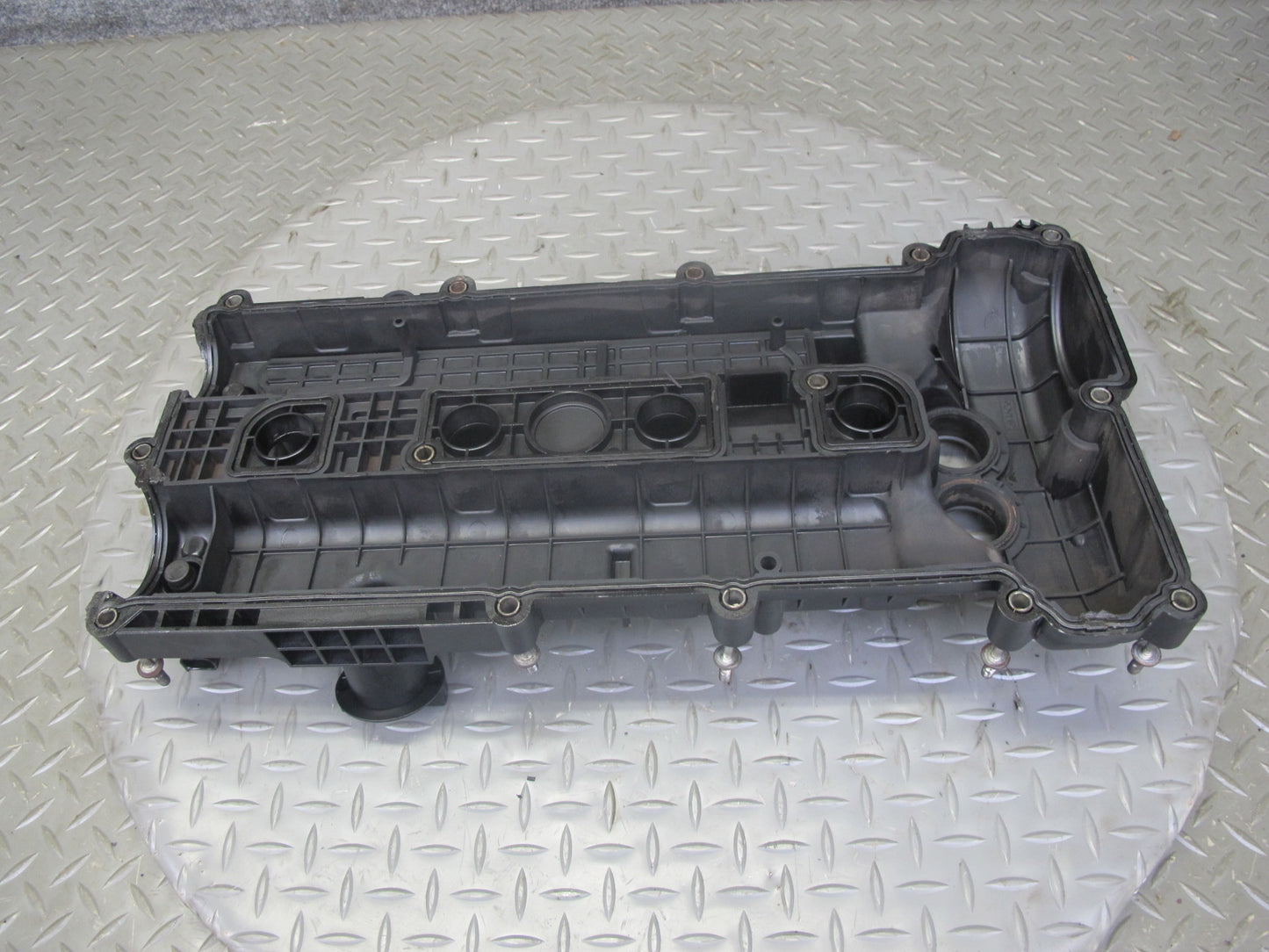2012-2017 Range Rover Evoque L538 2.0L Cylinder Head Valve Cover