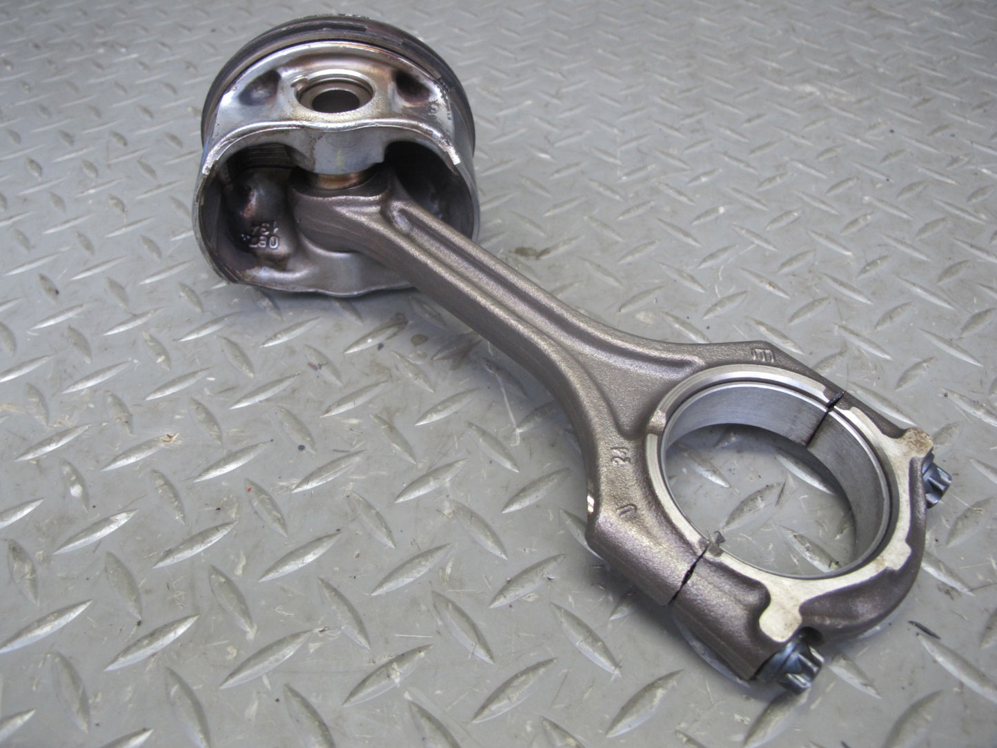 2012 Range Rover Evoque L538 2.0L Tivct Engine Piston Connecting Rod Set of 4