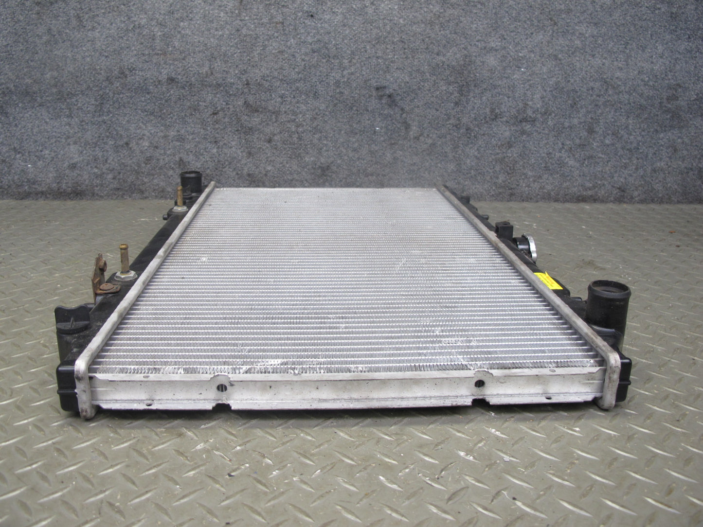 90-96 Nissan Z32 300ZX NON Turbo M/T Engine Cooling Radiator OEM