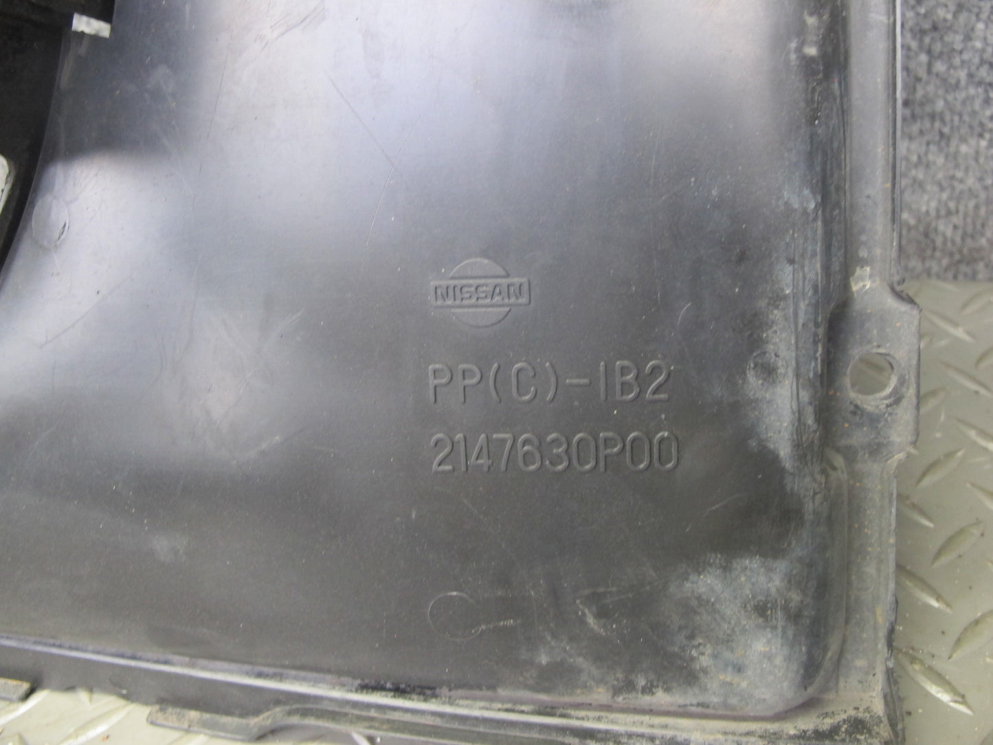 90-96 Nissan 300ZX Z32 NON Turbo Engine Cooling Fan Shroud 21476-30P00 OEM