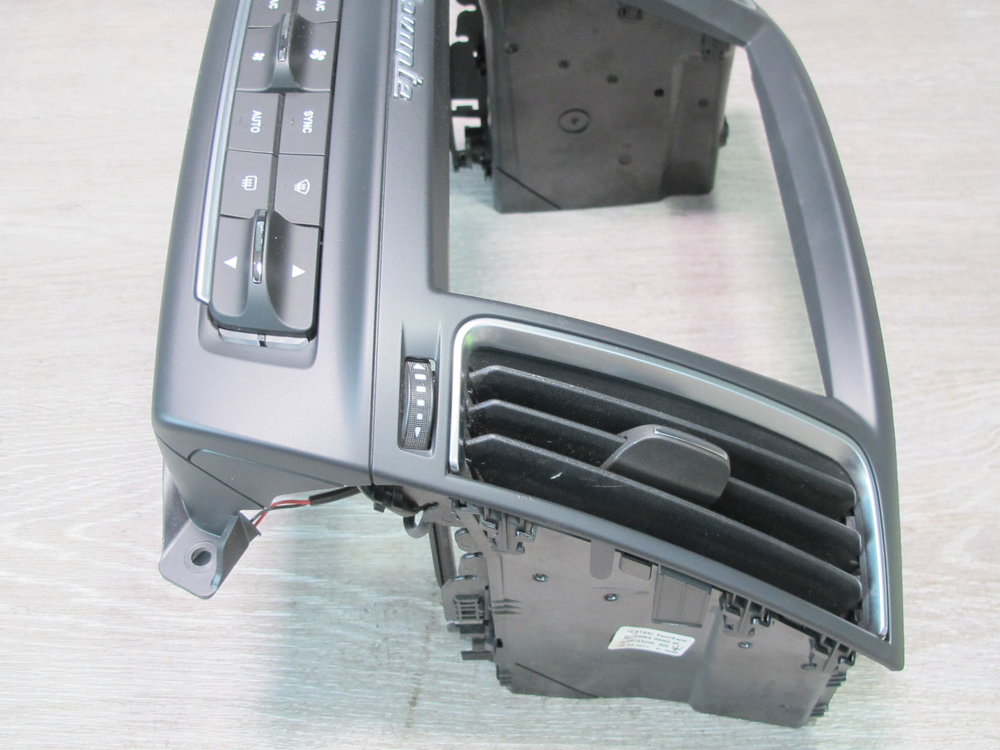 17-20 Maserati Levante M161 Dash Display Trim Air Vent Climate Control Switch