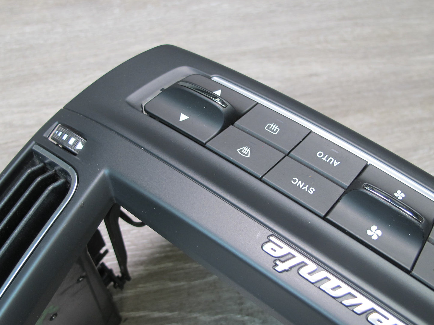 17-20 Maserati Levante M161 Dash Display Trim Air Vent Climate Control Switch