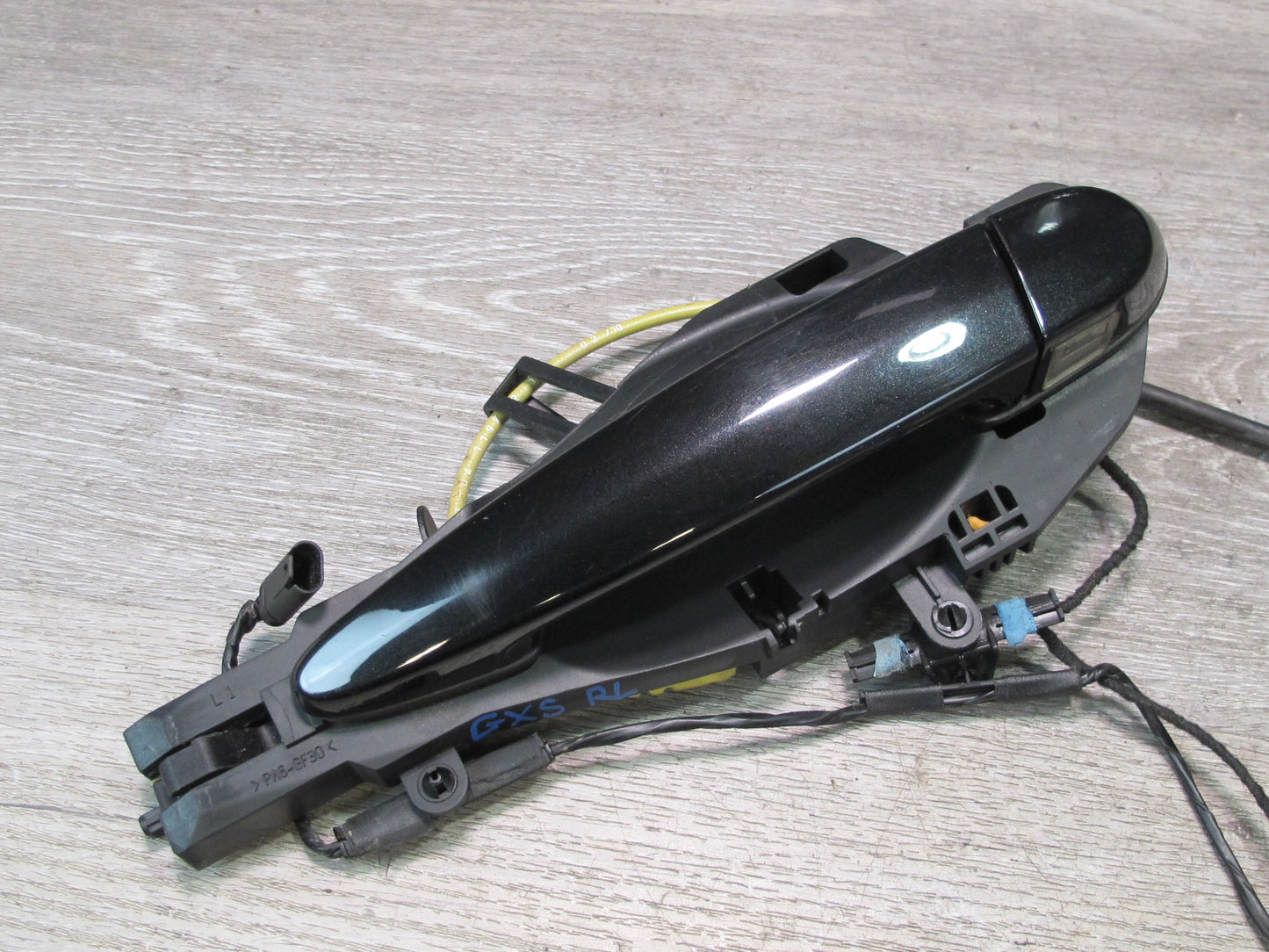 2008-2014 BMW E71 E72 X6 Rear Left Door Exterior Handle w Keyless Entry