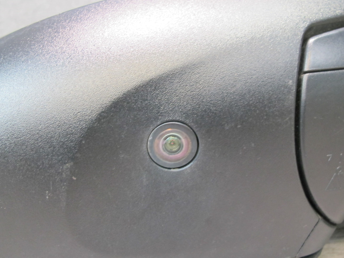 2008-2014 BMW E71 E72 X6 Front Right Exterior Heated Side View Mirror w Camera