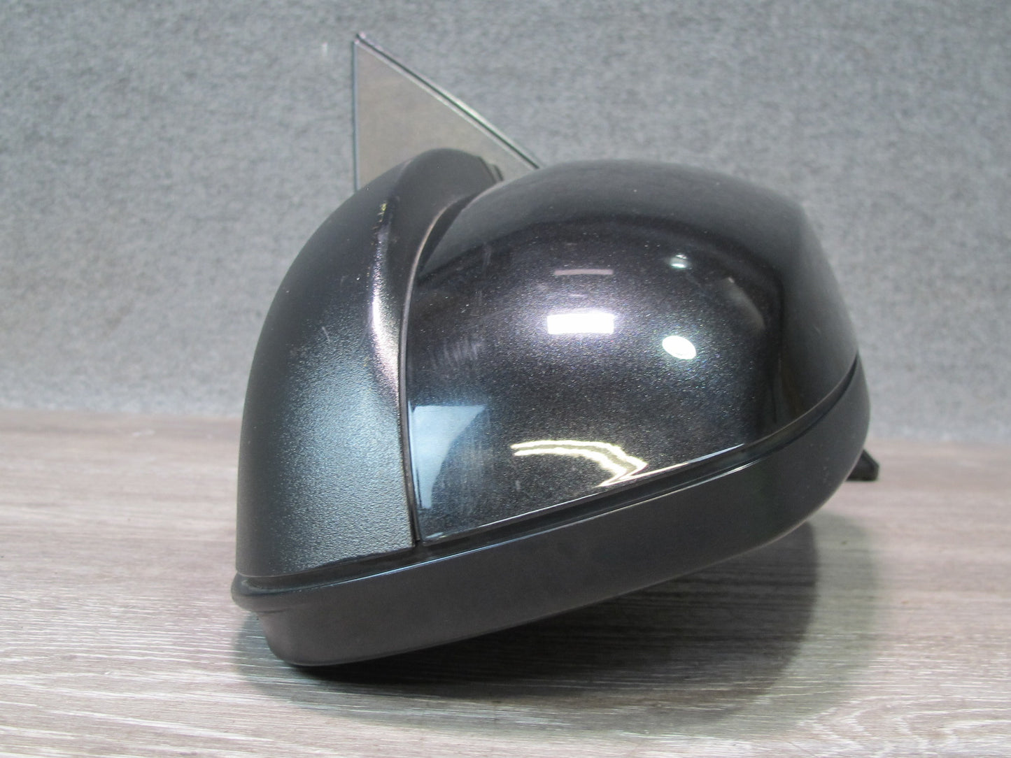 2008-2014 BMW E71 E72 X6 Left Exterior Side View Mirror Glass Discoloration