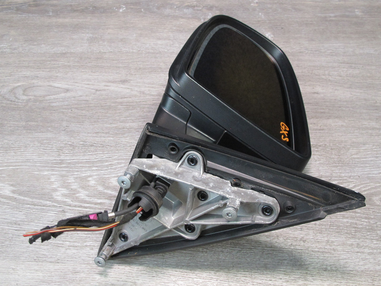 2008-2014 BMW E71 E72 X6 Left Exterior Side View Mirror Glass Discoloration