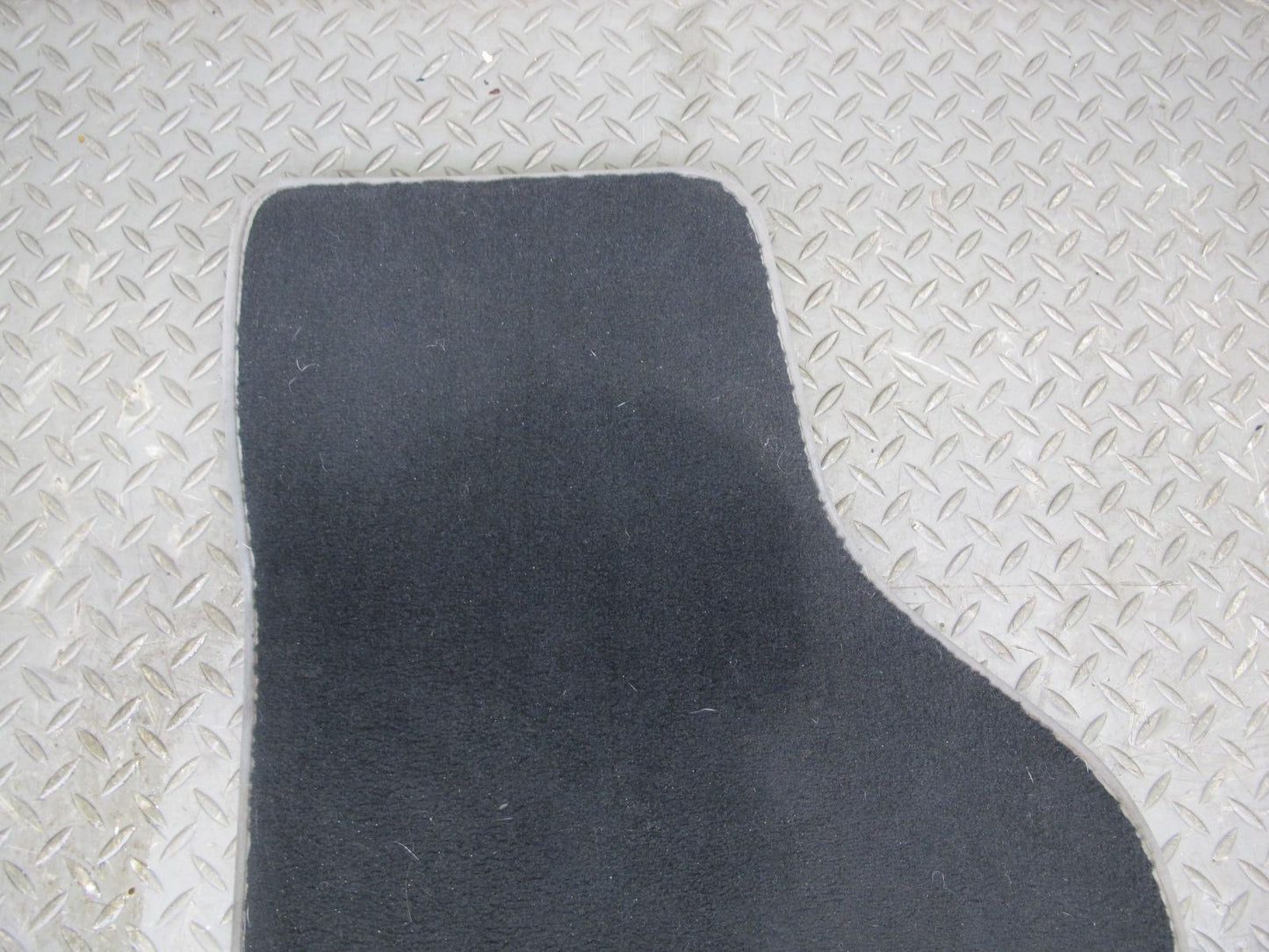 10-14 VW Golf MK6 GTI R 2DOOR Set of 4 Front & Rear Floor MAT Carpet Black OEM