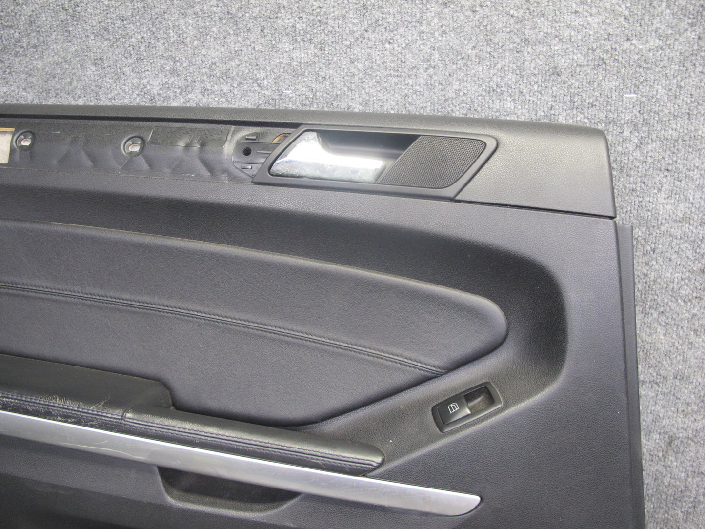 07-11 Mercedes W164 ML63 AMG Set of 2 Rear Left & Right Interior Door Panel OEM