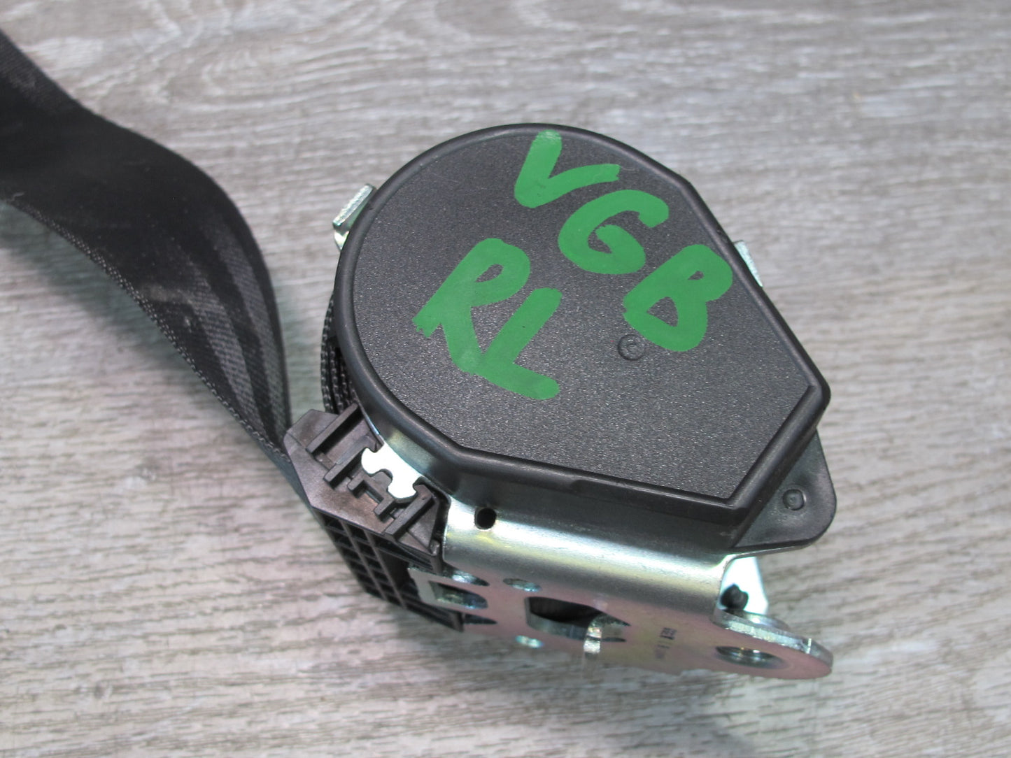 10-14 VOLKSWAGEN VW GOLF R MK6 REAR LEFT RIGHT SIDE SEATBELT RETRACTOR SET OEM