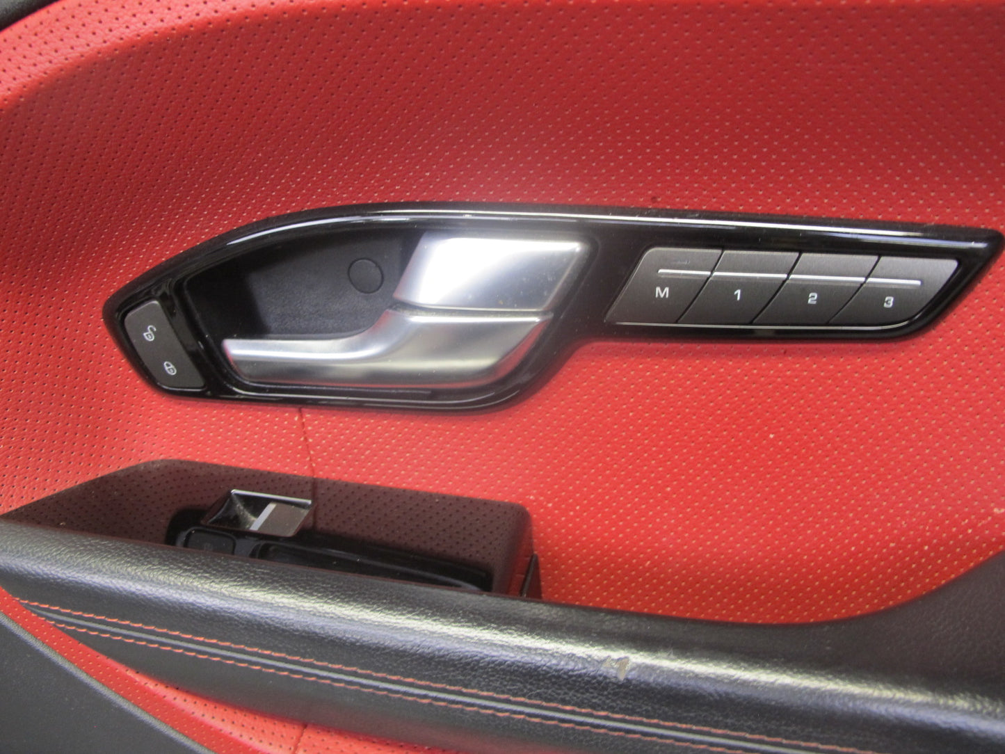 2012-2016 Range Rover Evoque L538 2DR Front Door Interior Trim Panel Set of 2
