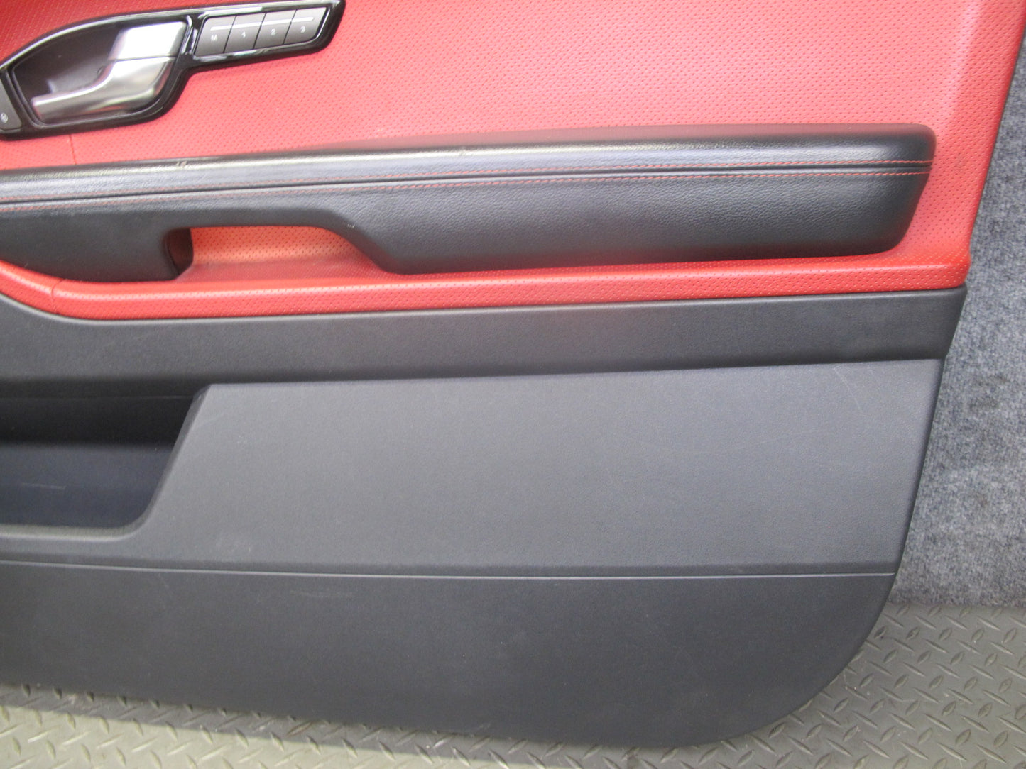 2012-2016 Range Rover Evoque L538 2DR Front Door Interior Trim Panel Set of 2