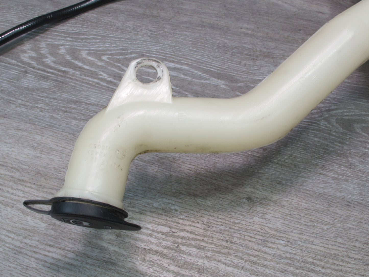 2004-2009 Cadillac XLR Windshield Washer Reservoir Bottle Tank 10339236