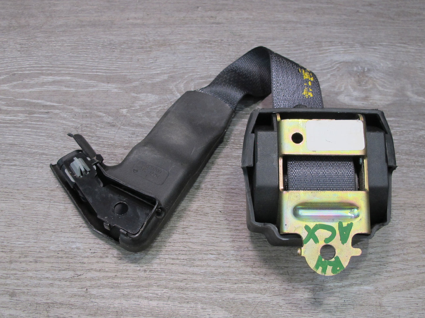 04-09 CADILLAC XLR FRONT LEFT & RIGHT SIDE SEATBELT RETRACTOR SET OEM