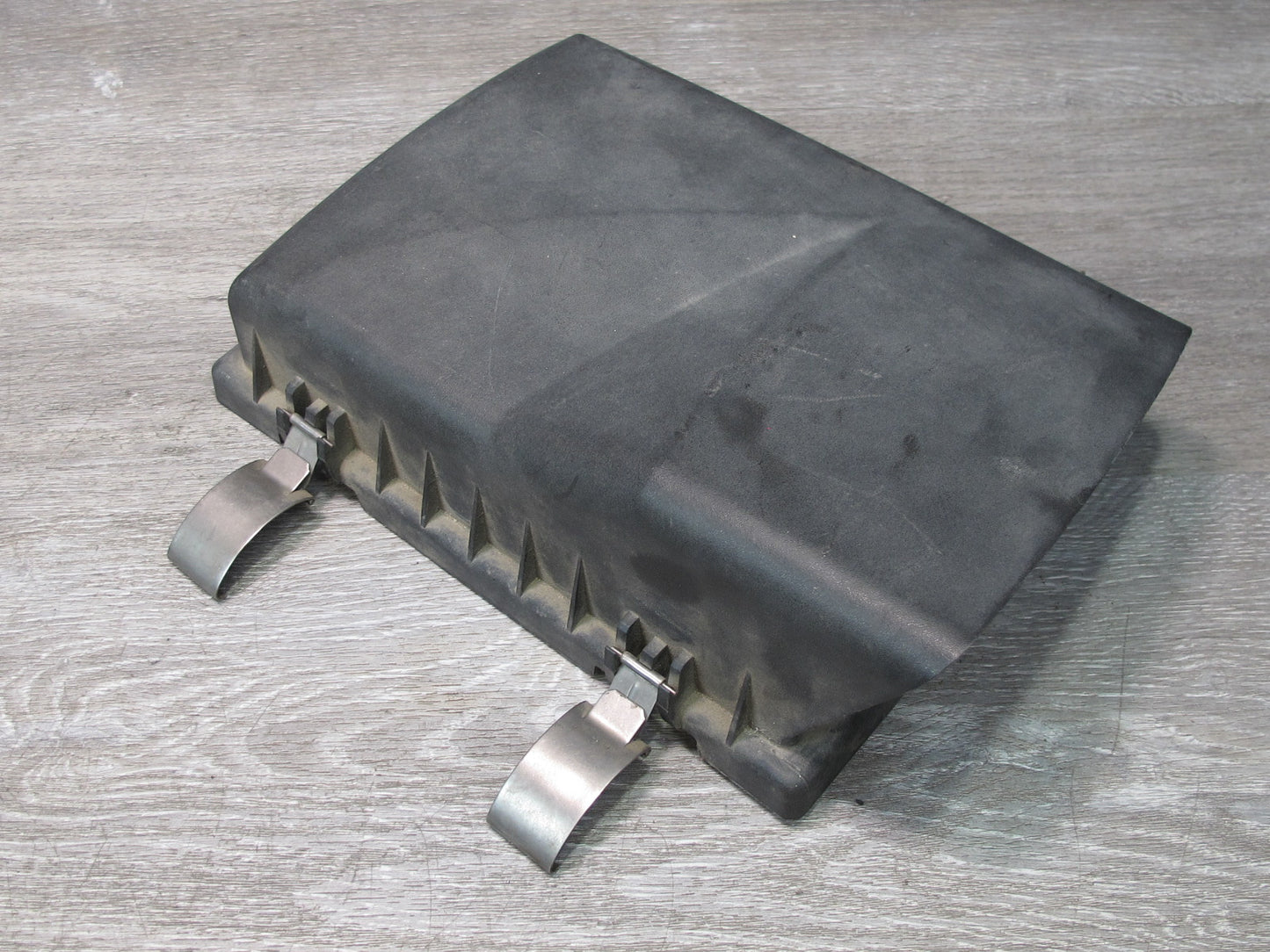 2004-2008 Cadillac XLR Left & Right Side Air Intake Cleaner Box Cover Set
