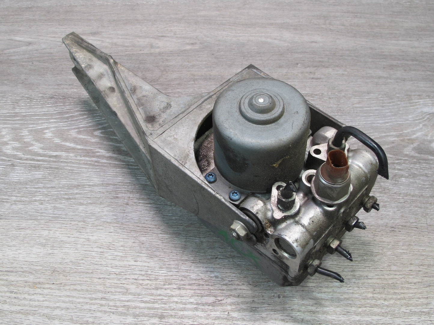 2005-2009 Cadillac XLR ABS Anti-lock Brake Pump Module Unit Assembly