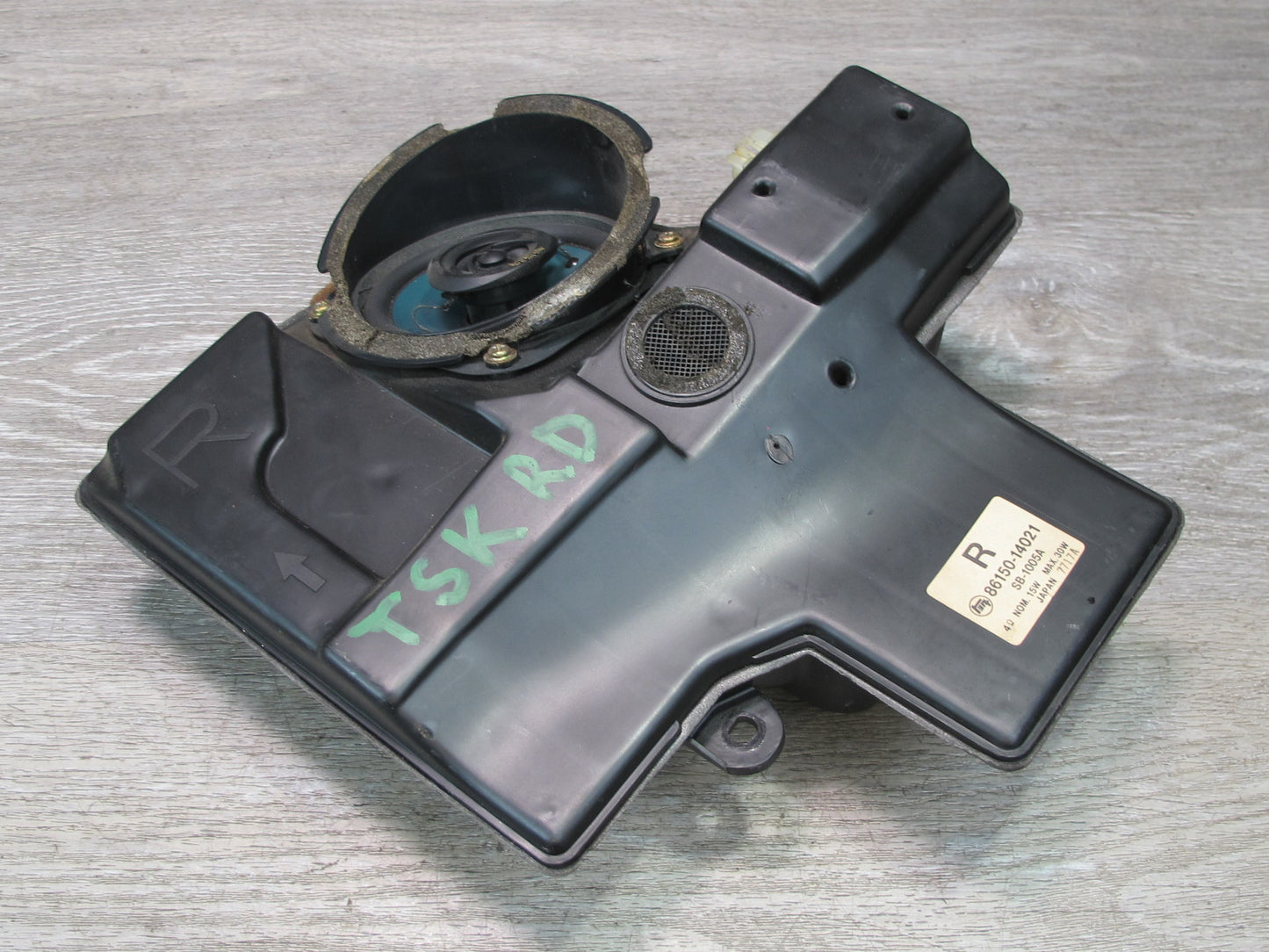 86-88 Toyota Supra MK3 Set of 2 Left & Right Door Infinity Speaker Box