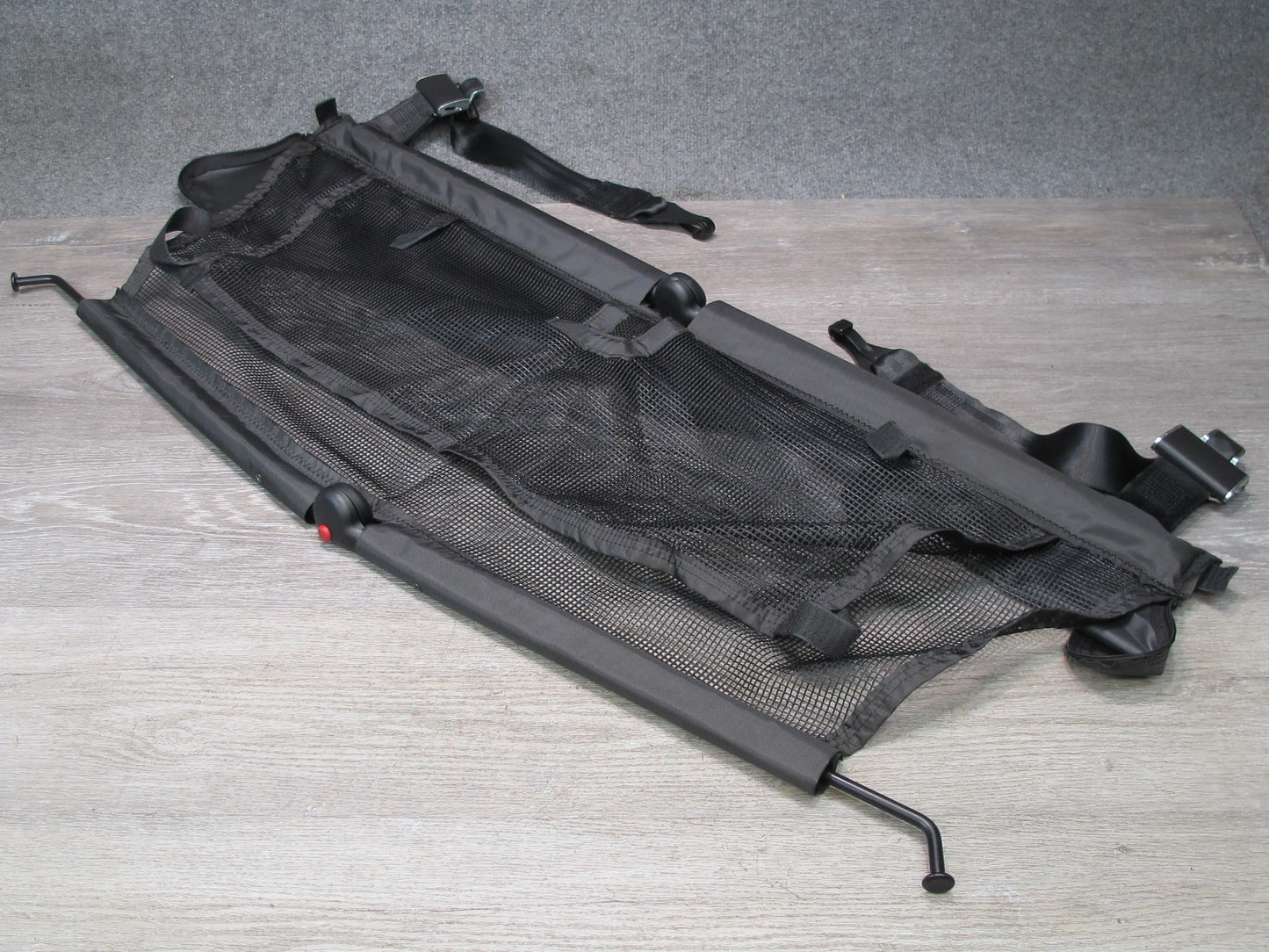 2017-2020 Maserati Levante M161 Rear Trunk Cargo NET Roller Cover
