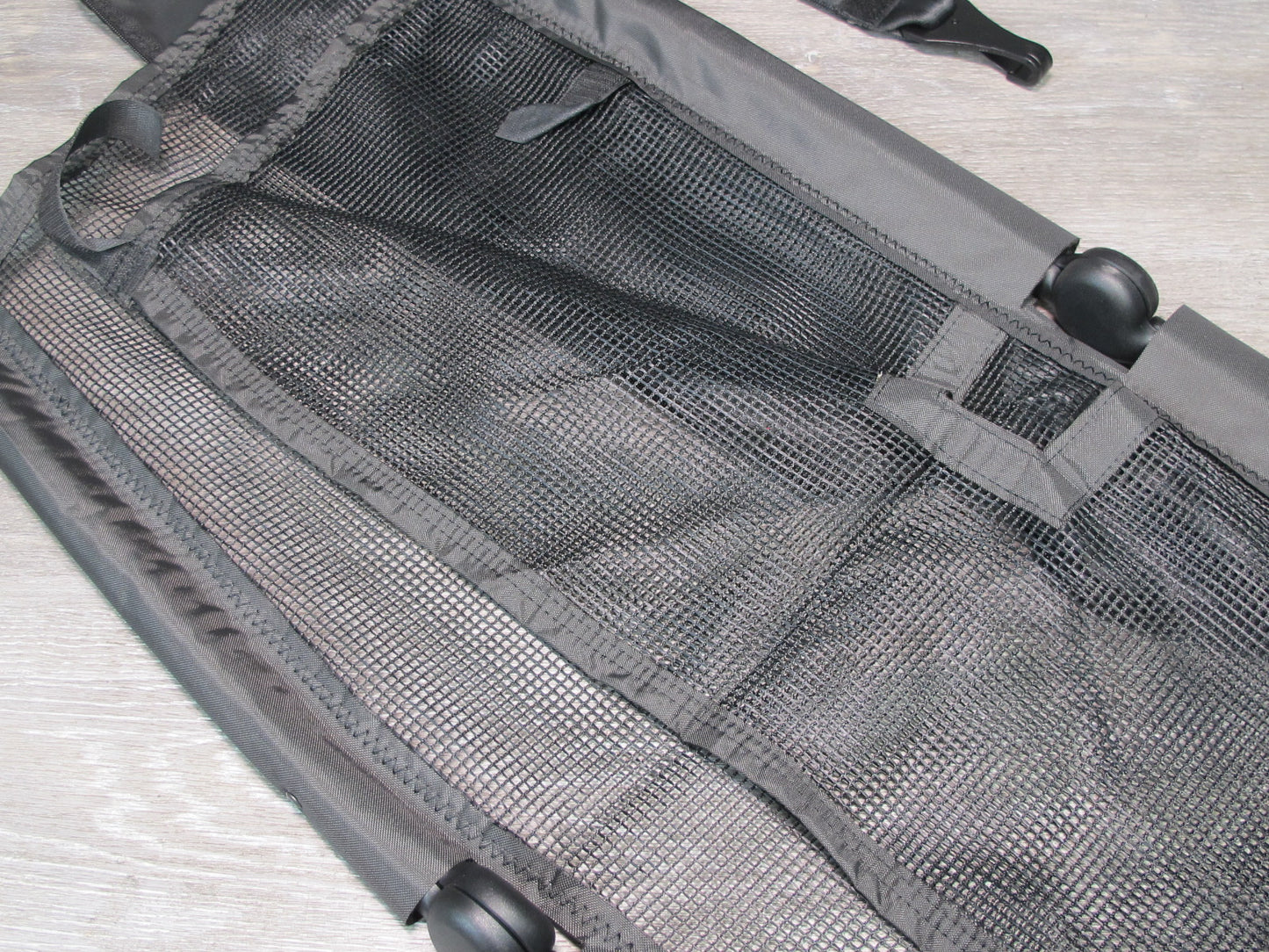 2017-2020 Maserati Levante M161 Rear Trunk Cargo NET Roller Cover