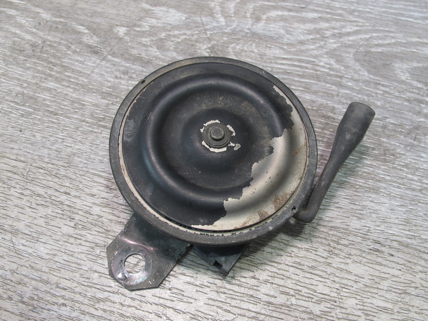 86-92 Toyota Supra MA70L Set of 2 High & Low Tone Note Pitch Horn Signal OEM