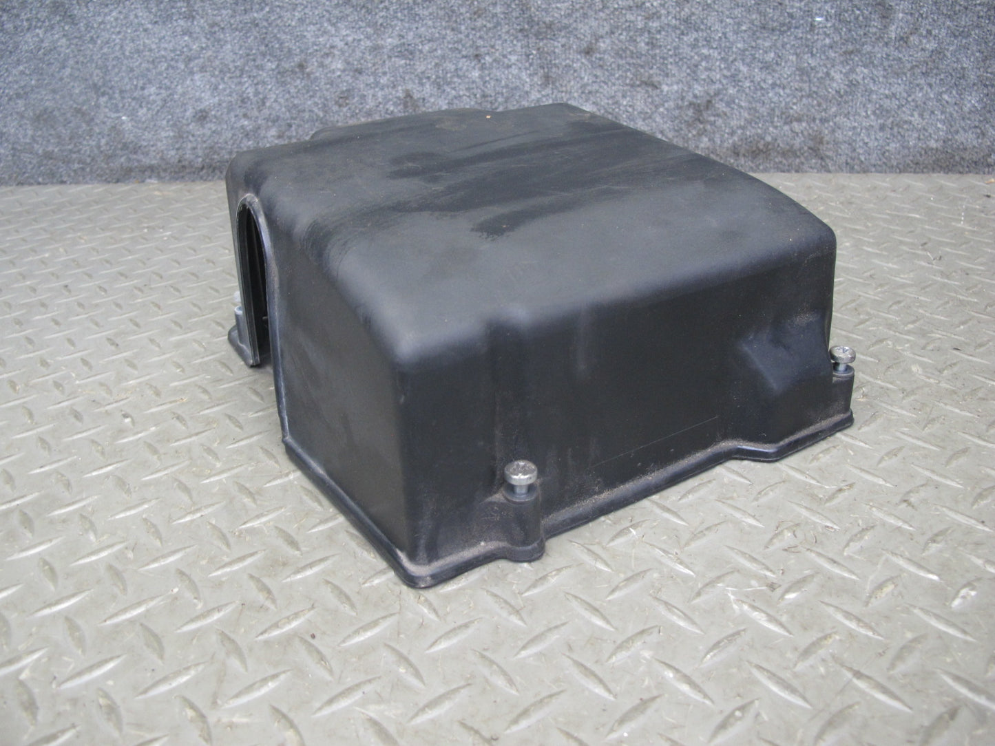 94-95 BMW E34 530i 540i M60 ECU ECM Control Unit Holder Bracket Assembly OEM