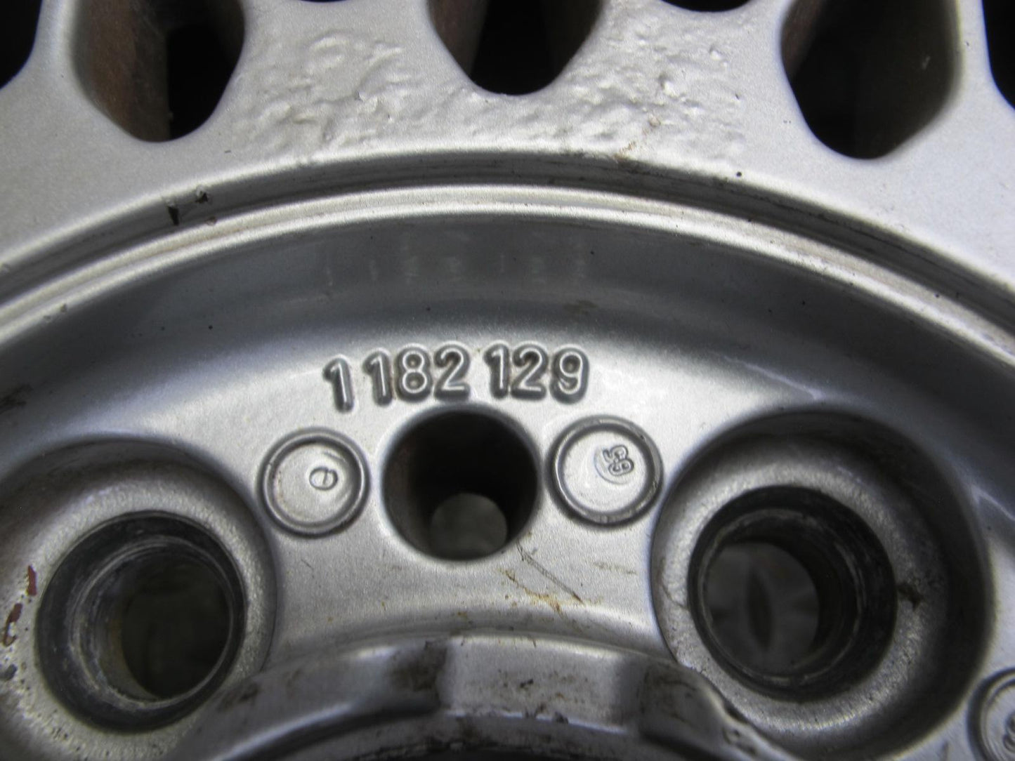 93-95 BMW E32 E34 740i 540i Style 7 Factory R15" Alloy Wheel Rim 15x7J ET20 OEM