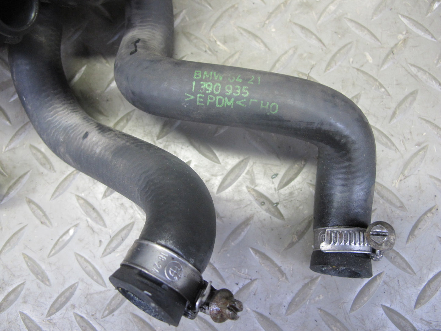 94-95 BMW E32 E34 M60 Heater Water Valve w Additional Water Pump & Hoses OEM