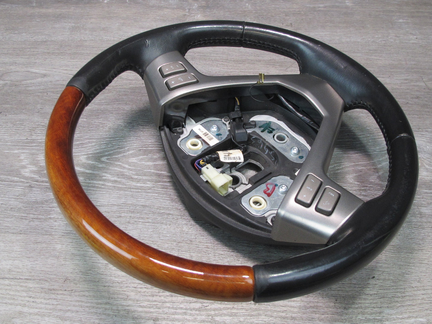 2004-2007 Cadillac XLR Leather Wood Steering w Controls