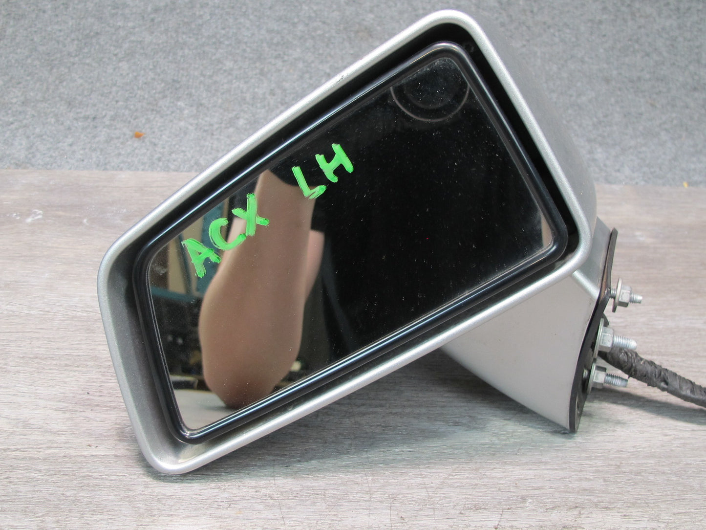 2006-2007 Cadillac XLR Left Door Exterior Side View Mirror