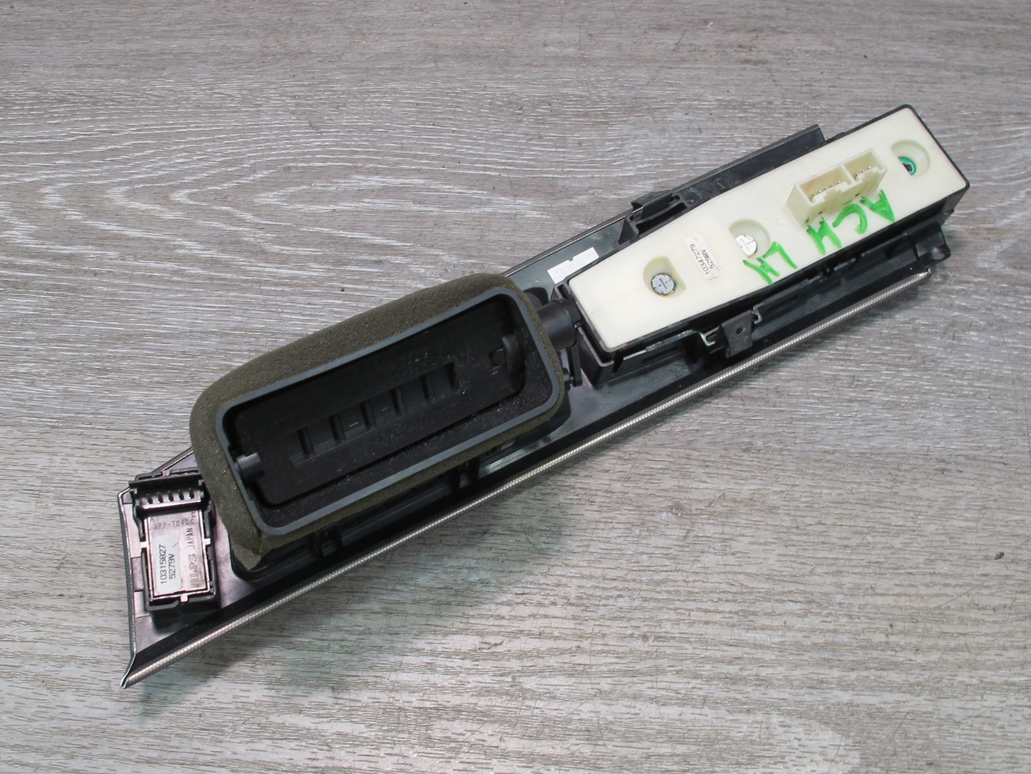 2004-2009 Cadillac XLR Left Door Air Vent Mirror Window Switch