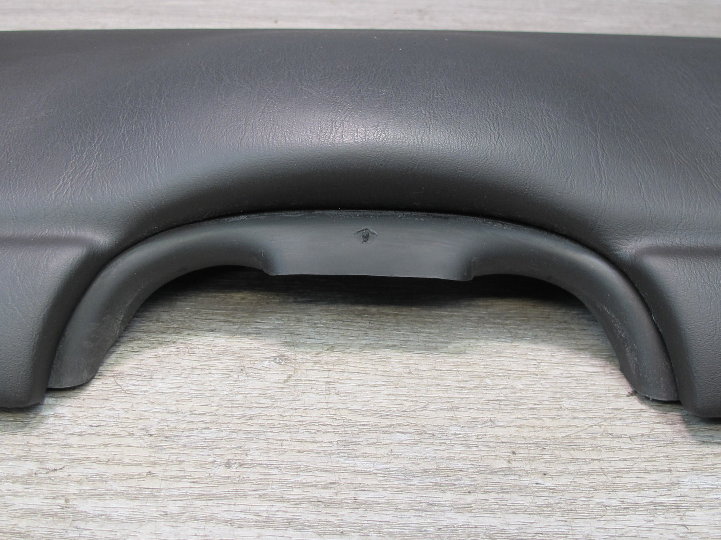 2004-2009 Cadillac XLR Dash Front Left Knee Trim Cover Panel 15246017