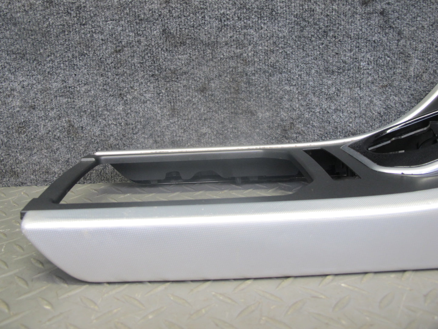 2012-2015 Range Rover Evoque L538 Center Console Shifter Trim Cover Panel