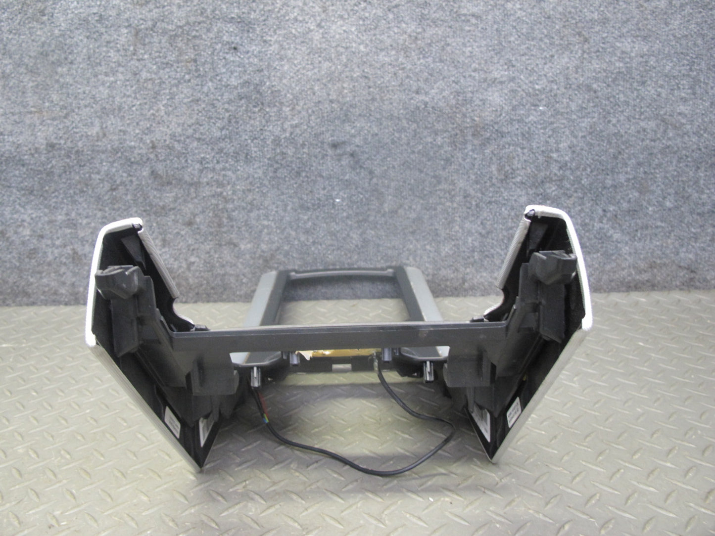 2012-2015 Range Rover Evoque L538 Center Console Shifter Trim Cover Panel