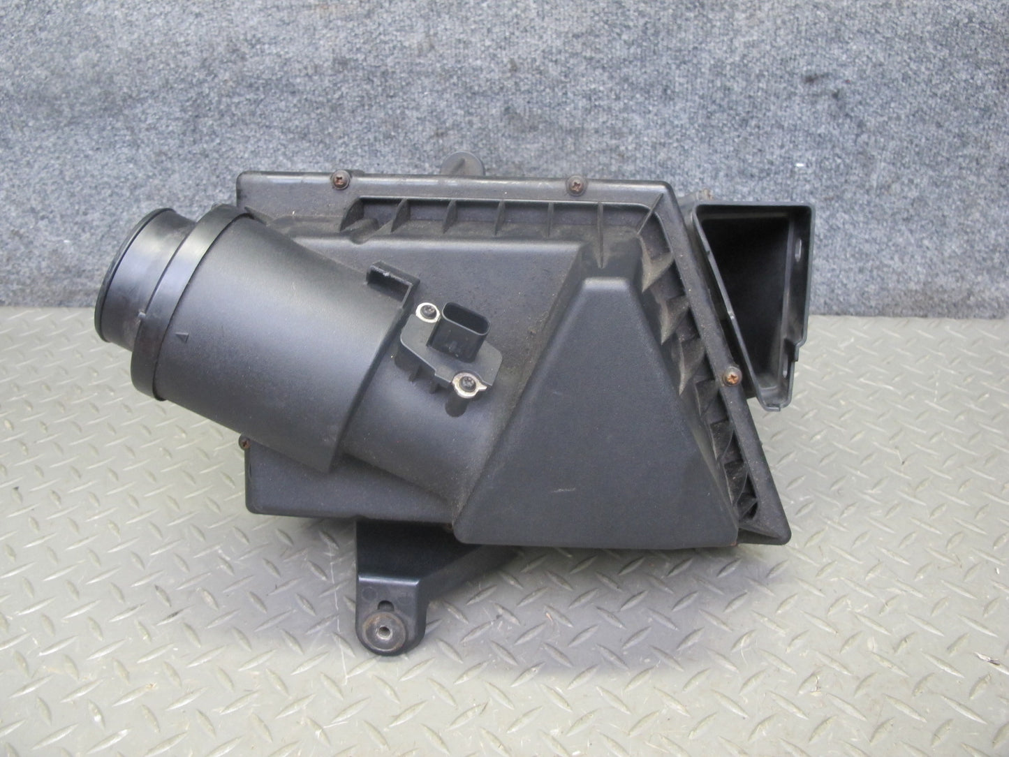 2012-2013 Range Rover Evoque L538 Air Intake Cleaner Filter Box w MAF Sensor