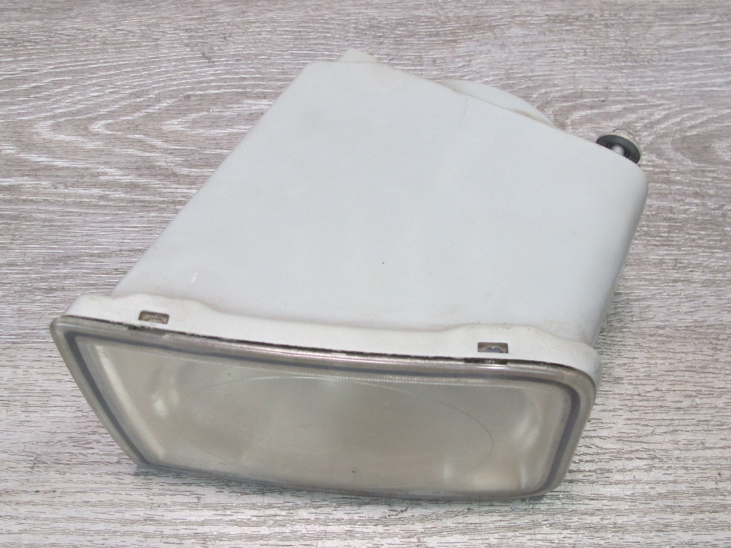 2004-2008 Cadillac XLR Front Left & Right Fog Light Lamp Set of 2