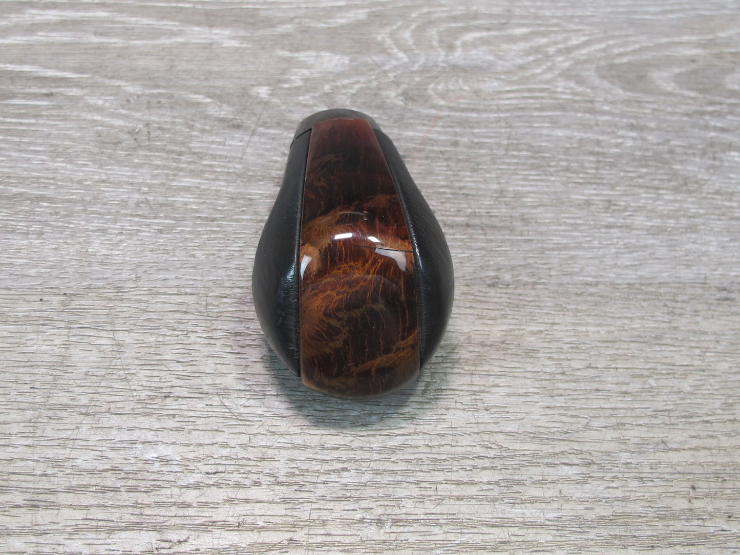 2004-2009 Cadillac XLR Automatic Transmission Gear Shifter Knob Wood