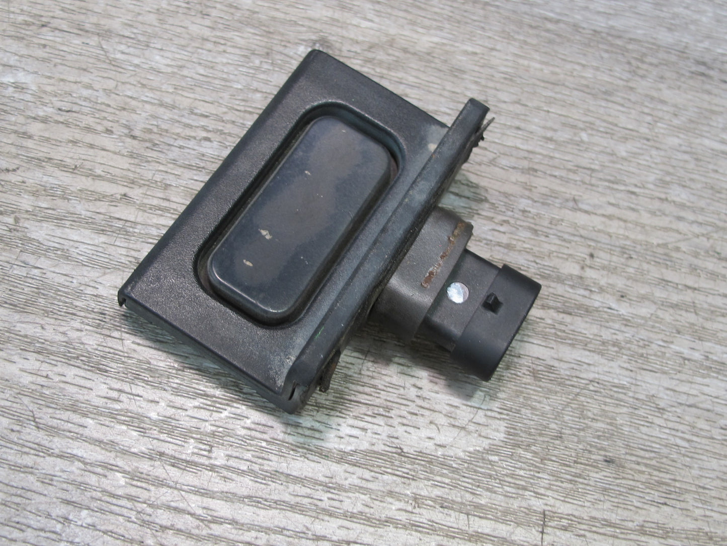 2004-2009 Cadillac XLR Release Switch Module Unit 10340311
