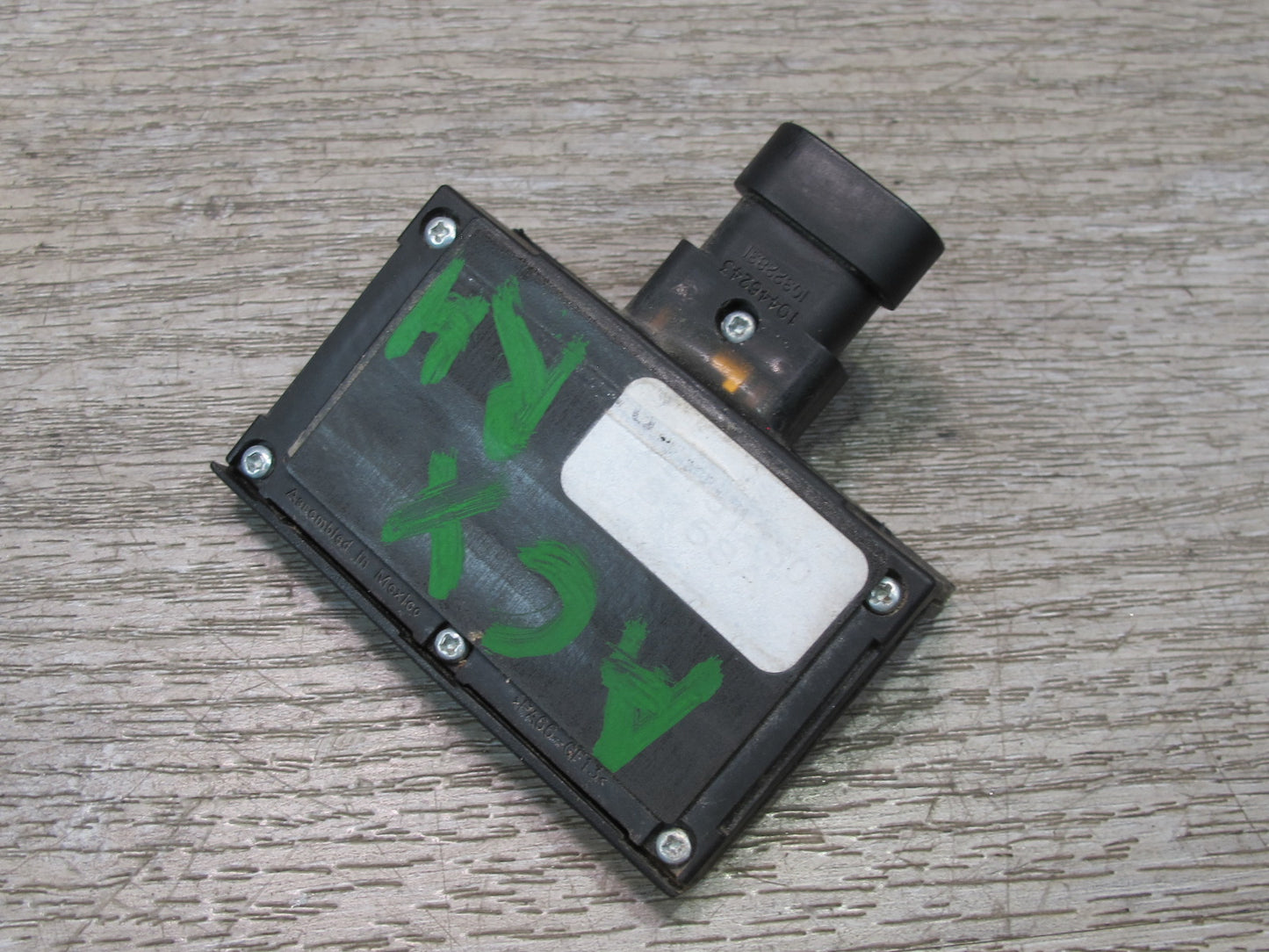 2004-2009 Cadillac XLR Front Right Pass Side Release Switch Button
