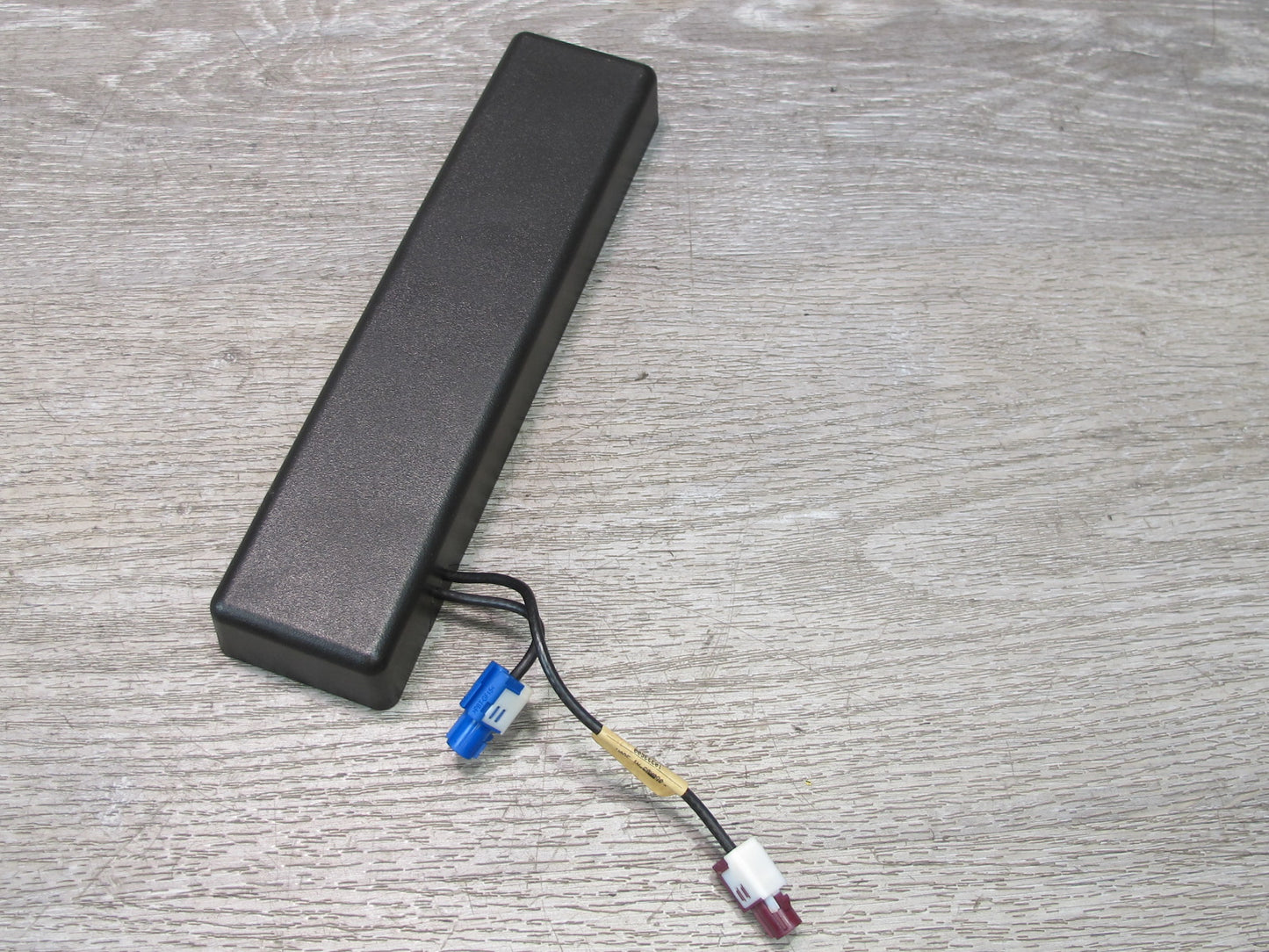 2004-2009 Cadillac XLR Windshield GPS Navigation Antenna Module