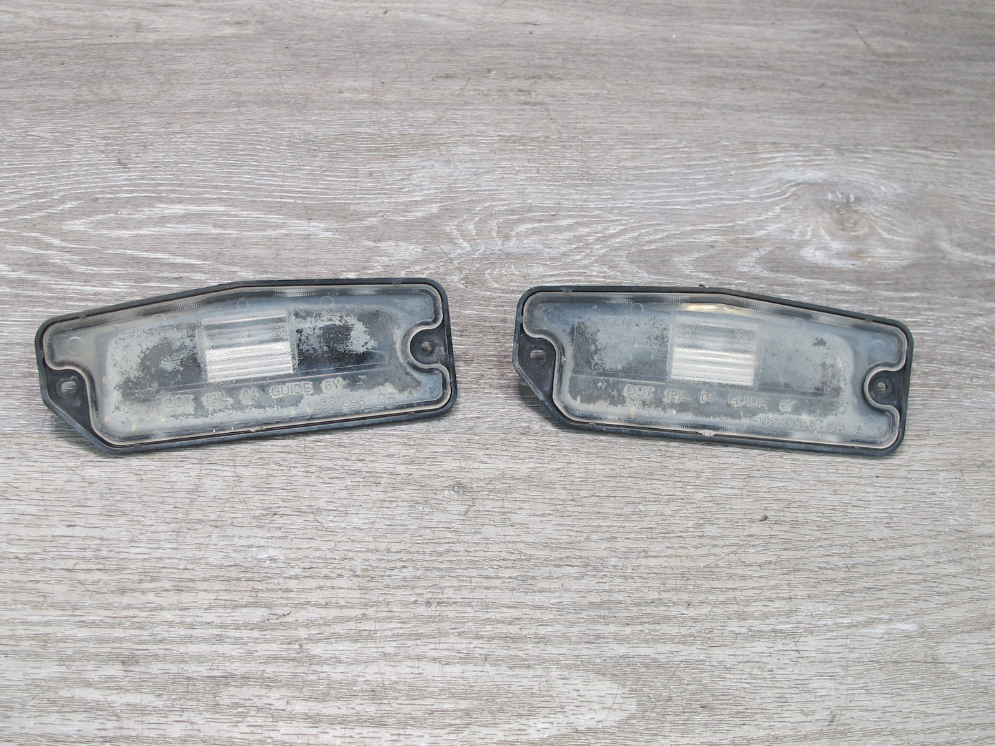 2004-2009 Cadillac XLR Rear License Plate Light Lamp Set of 2