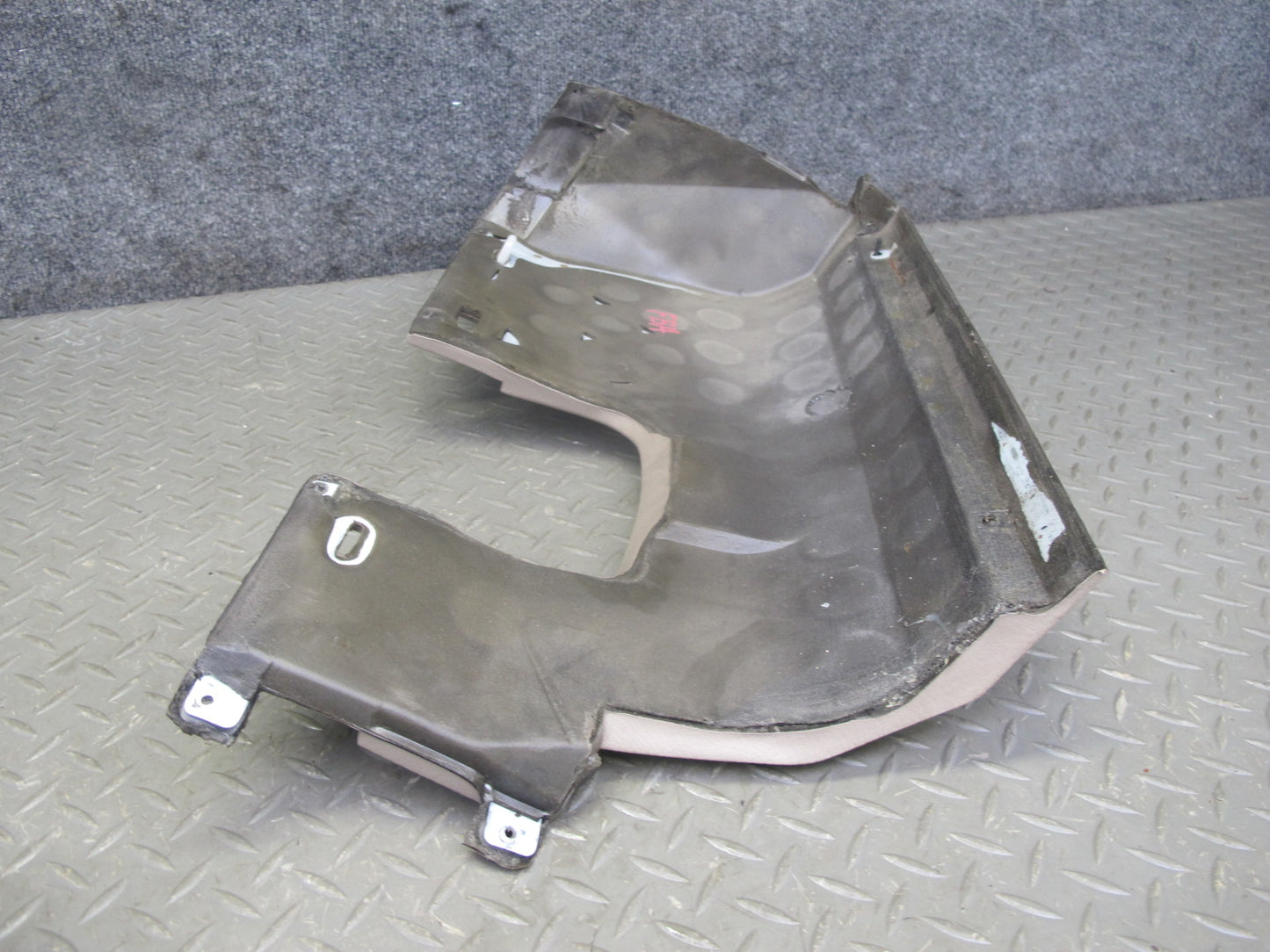 92-95 BMW E34 5-SERIES Front Dash Left Knee Trim Cover Panel Perchment OEM